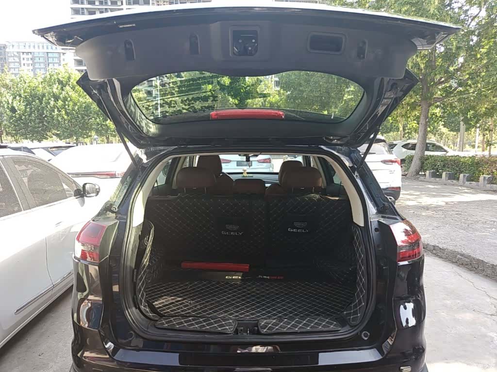 Geely Boyue, 2022 19