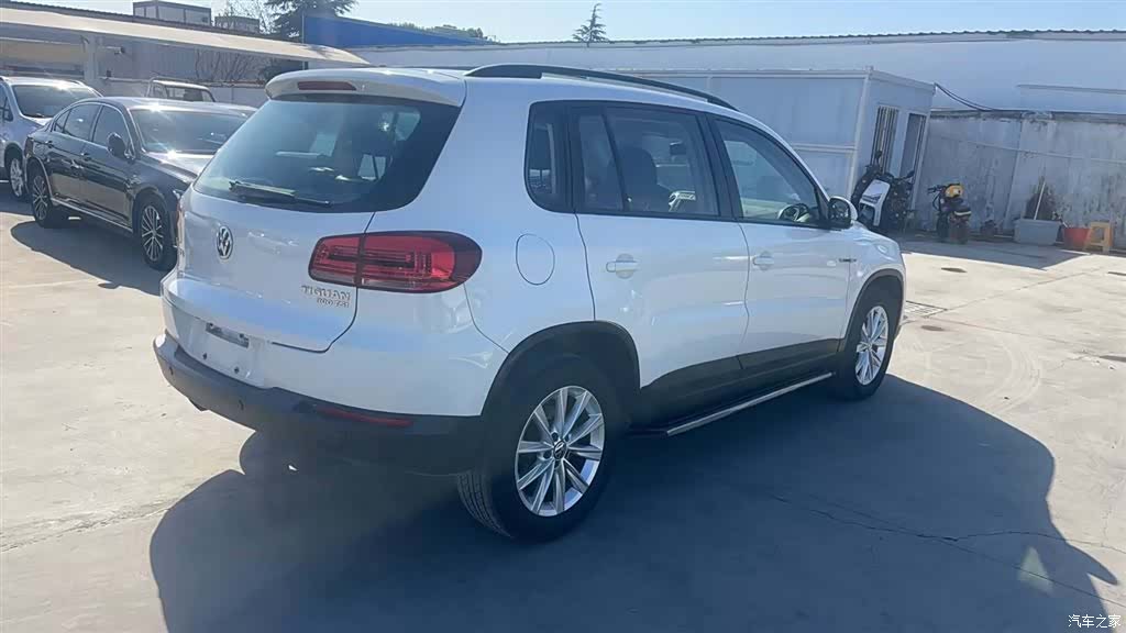 Volkswagen Tiguan, 2015 6