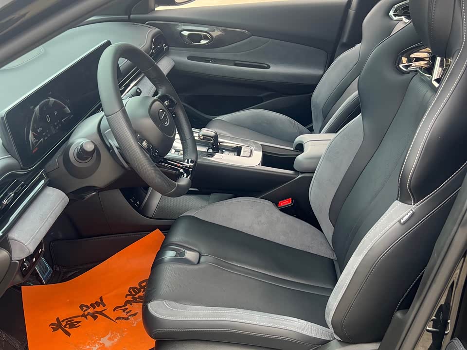 Trumpchi Shadow Leopard