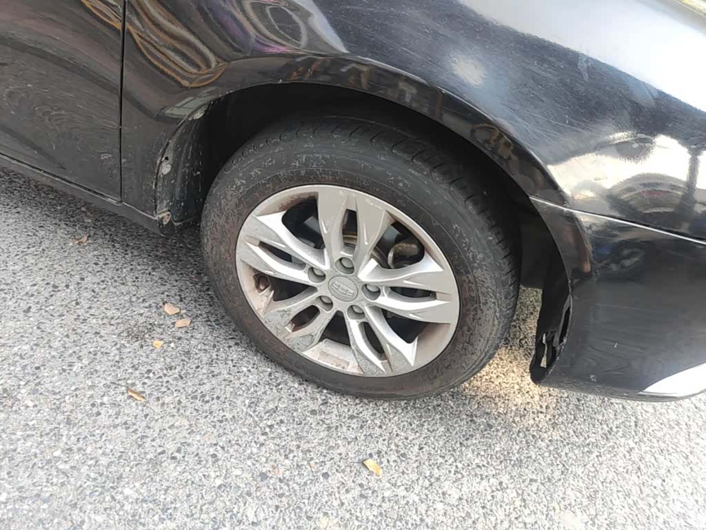Geely Emgrand, 2016 14