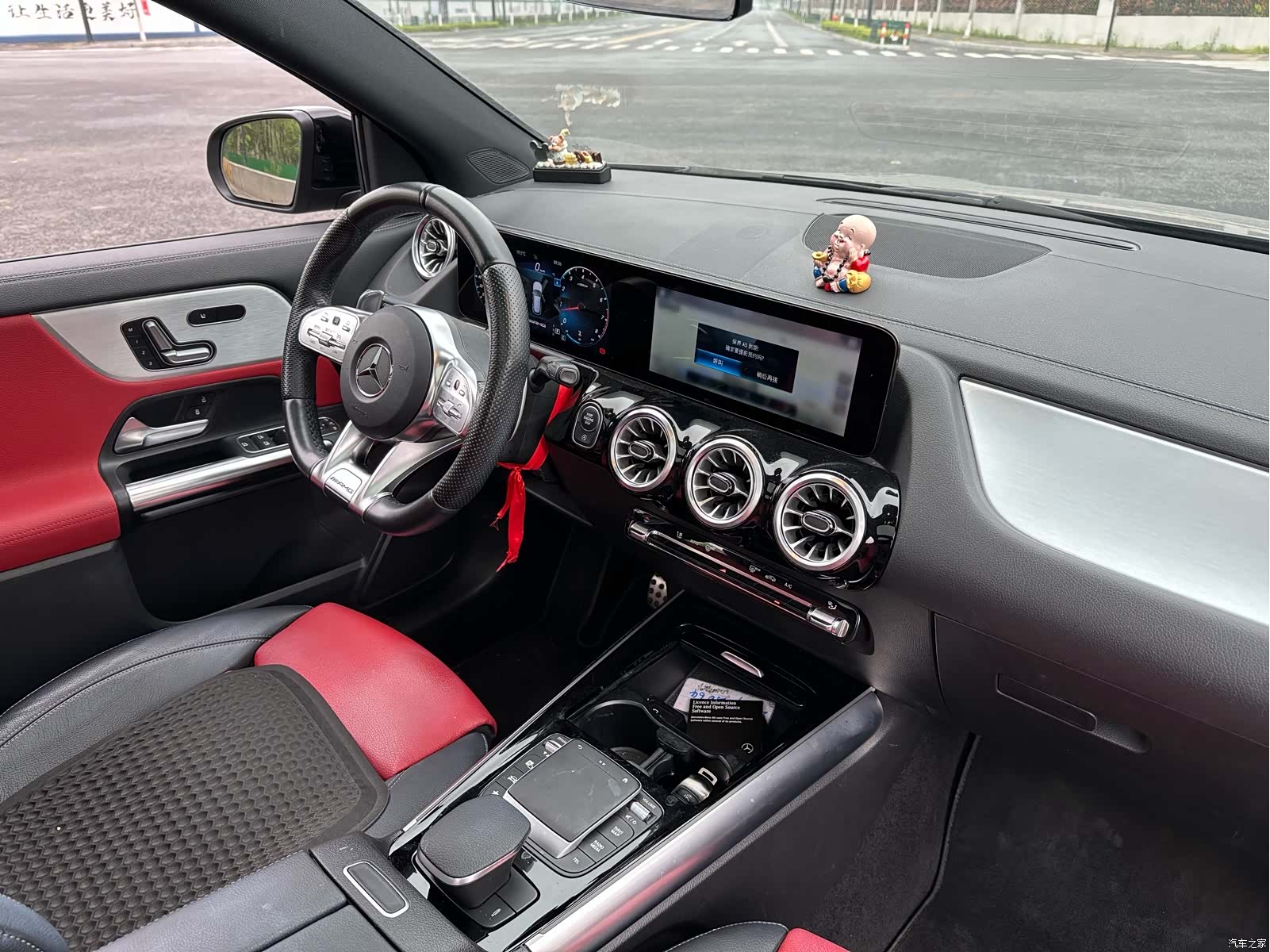 Mercedes-Benz GLA, 2021 13