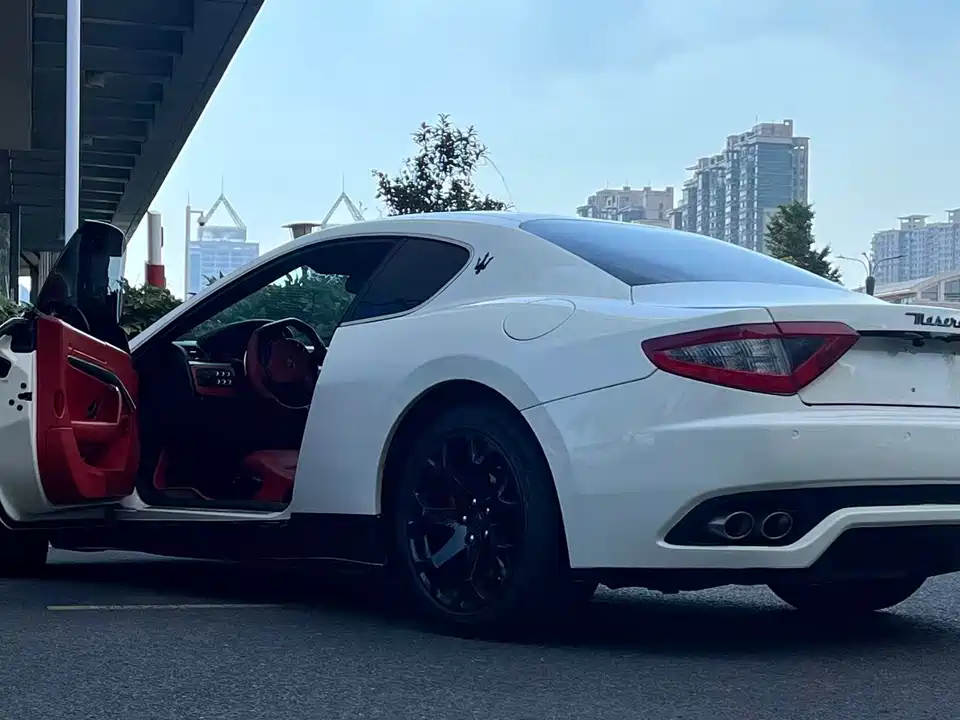 Maserati GranTurismo