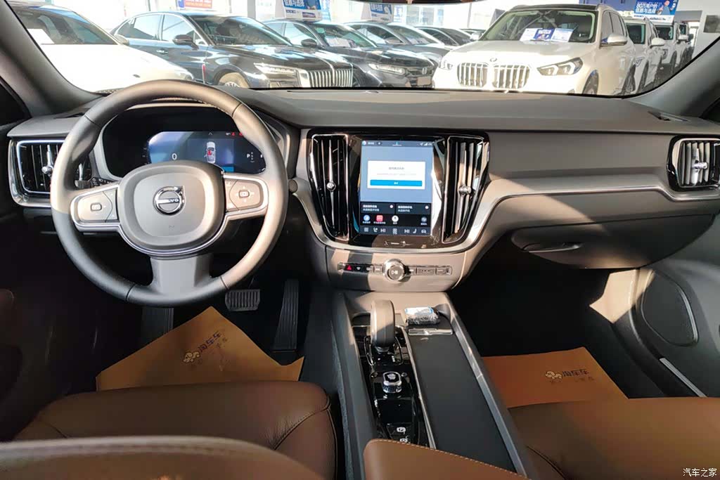 Volvo S60, 2026 12