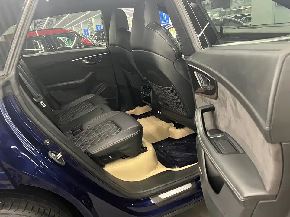 Audi Q8 Audi Q8