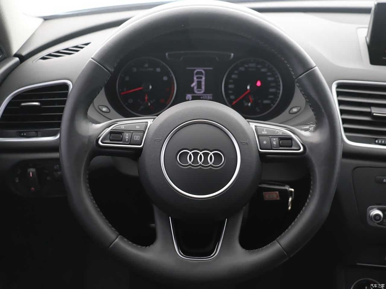 Audi Q3, 2019 9
