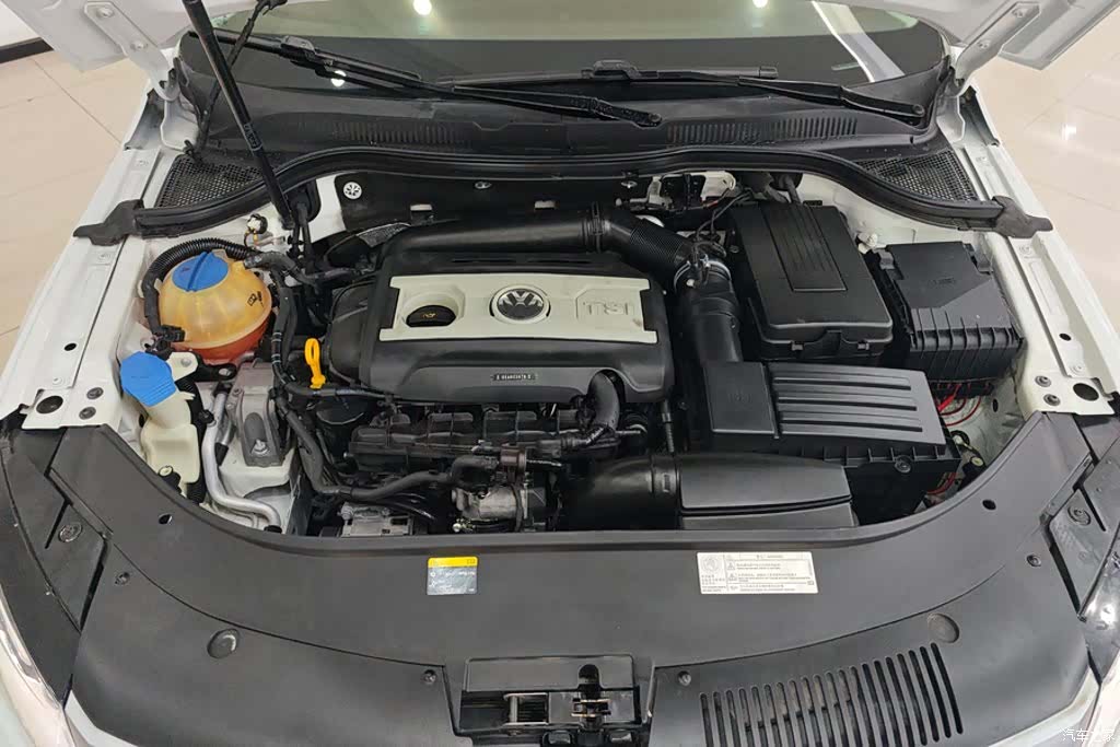 Volkswagen CC, 2018 10