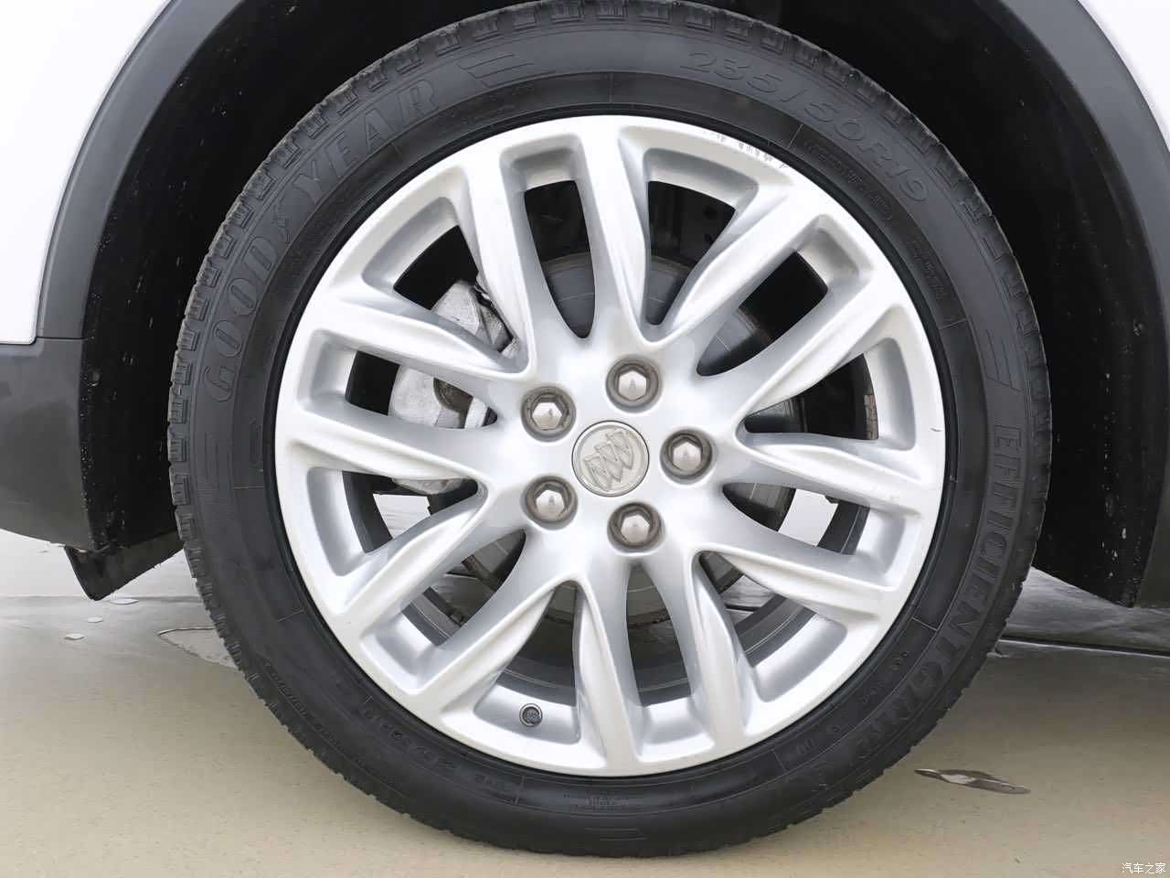 Buick Envision Plus, 2019 11