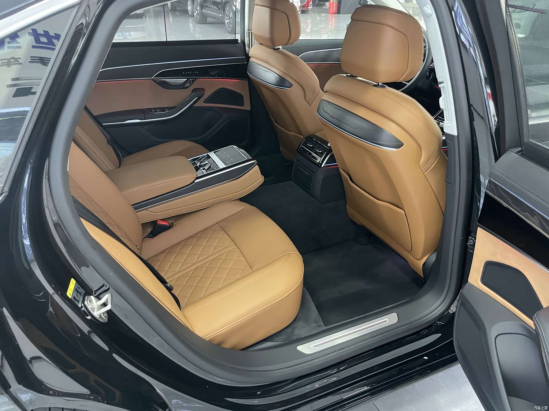 Audi A8L, 2025 17