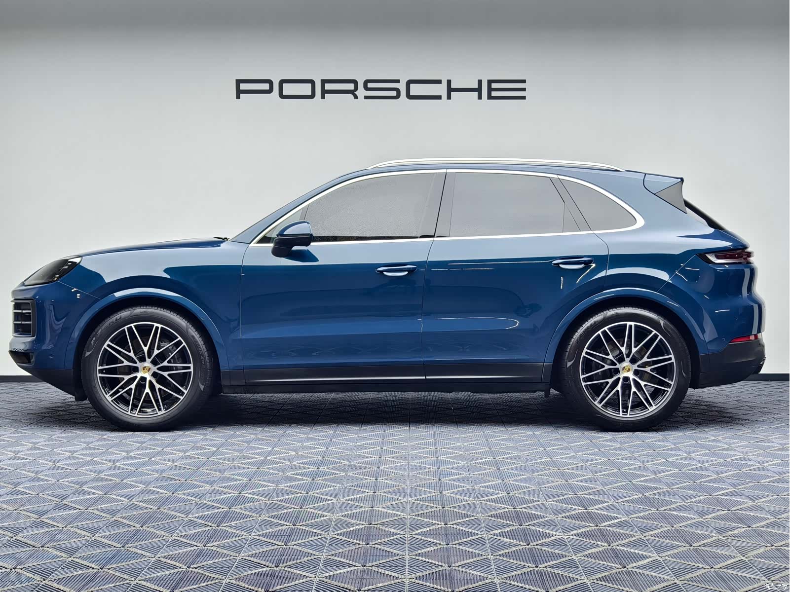 Porsche Cayenne, 2024 6