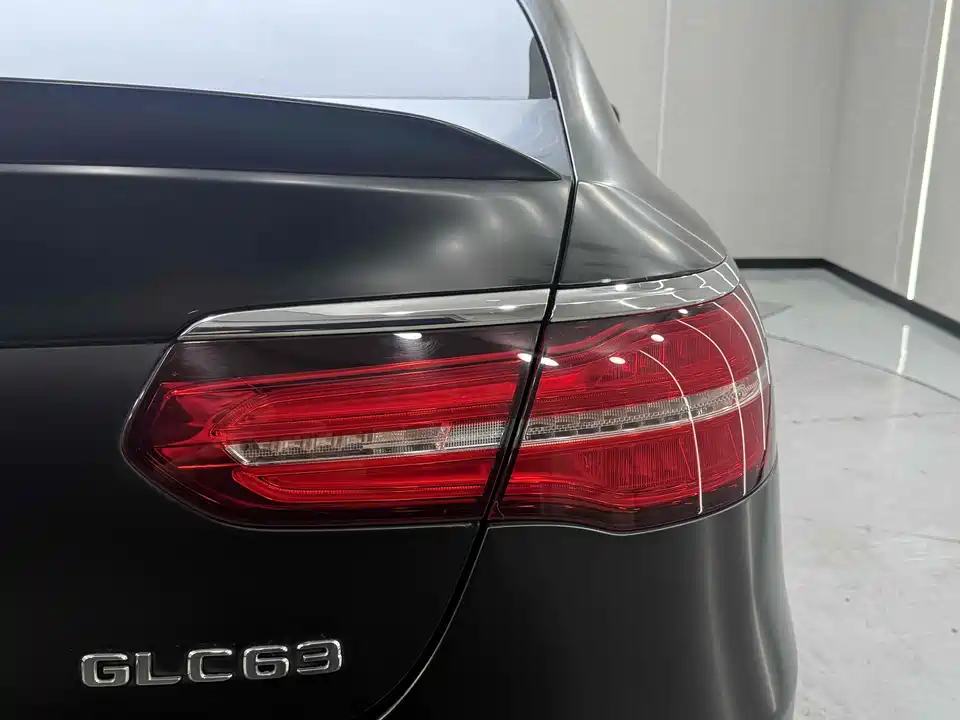 Mercedes-Benz GLC Coupe AMG