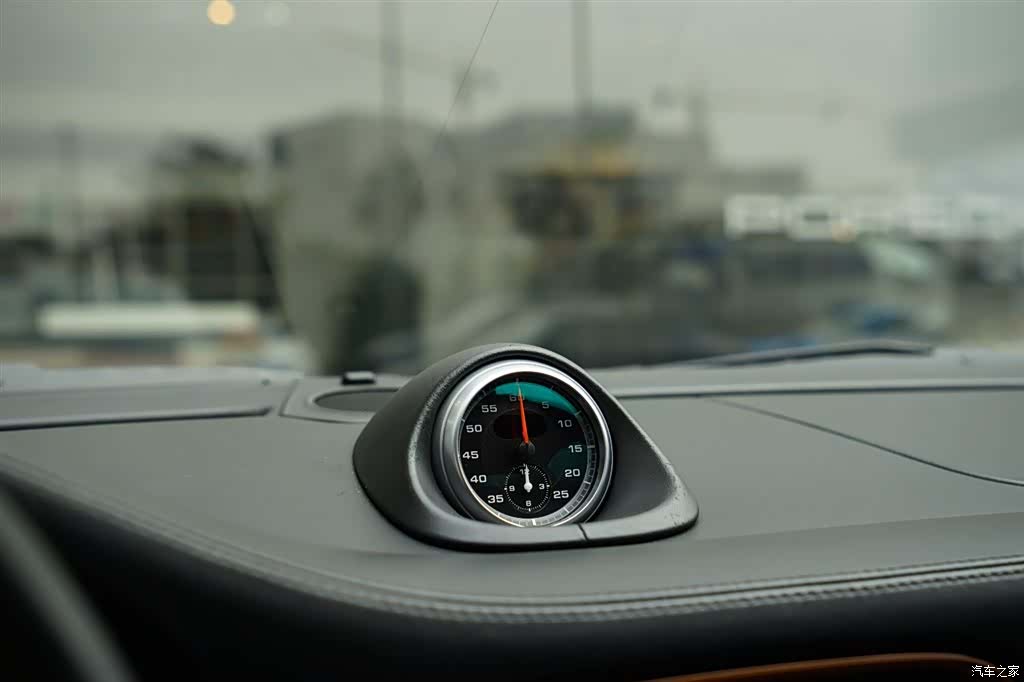 Porsche 911, 2010 19