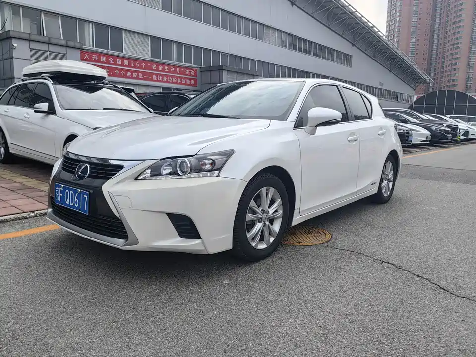 Lexus CT