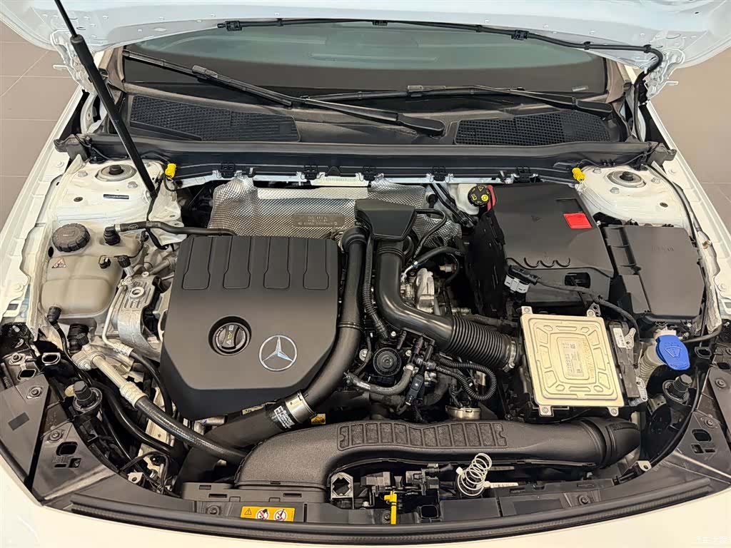 Mercedes-Benz A-Class, 2019 9