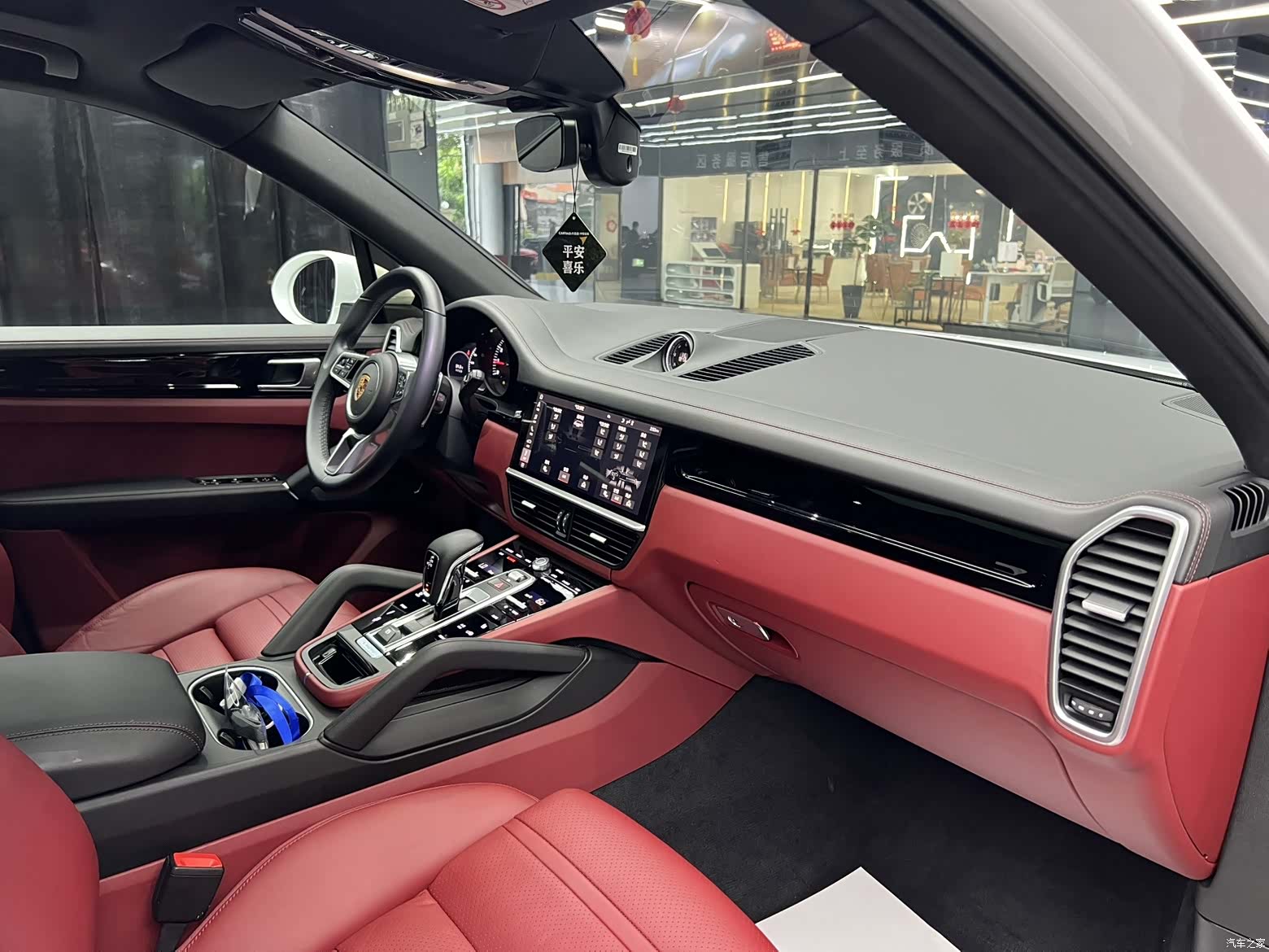 Porsche Cayenne, 2020 8