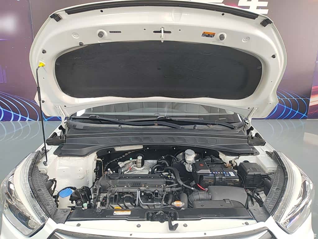Hyundai ix25, 2015 16