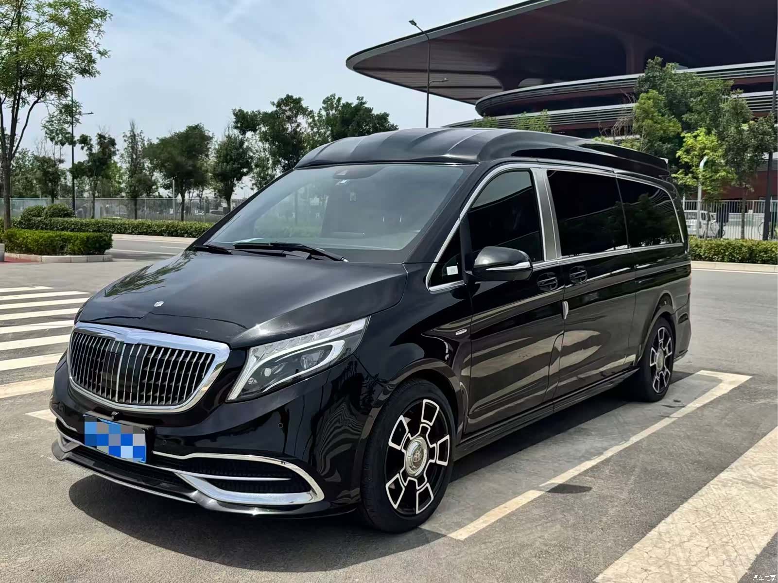 Mercedes-Benz V-Class, 2020 1