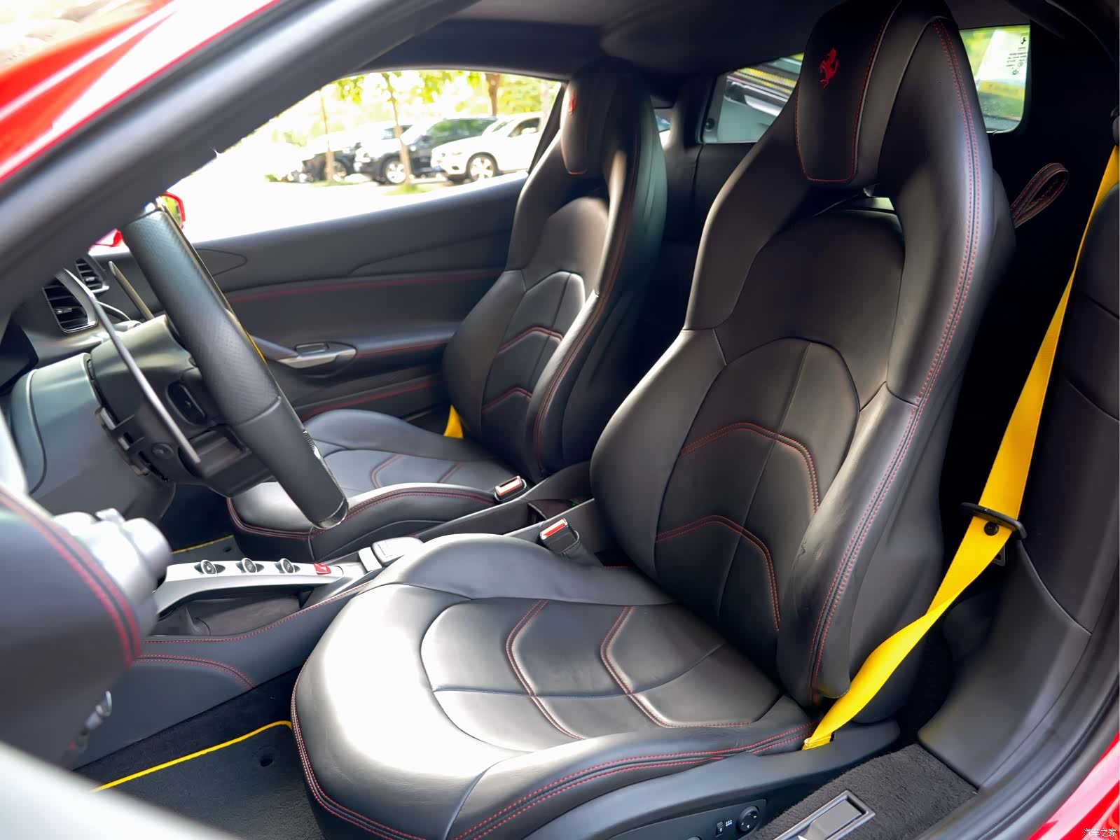 Ferrari 488, 2016 16