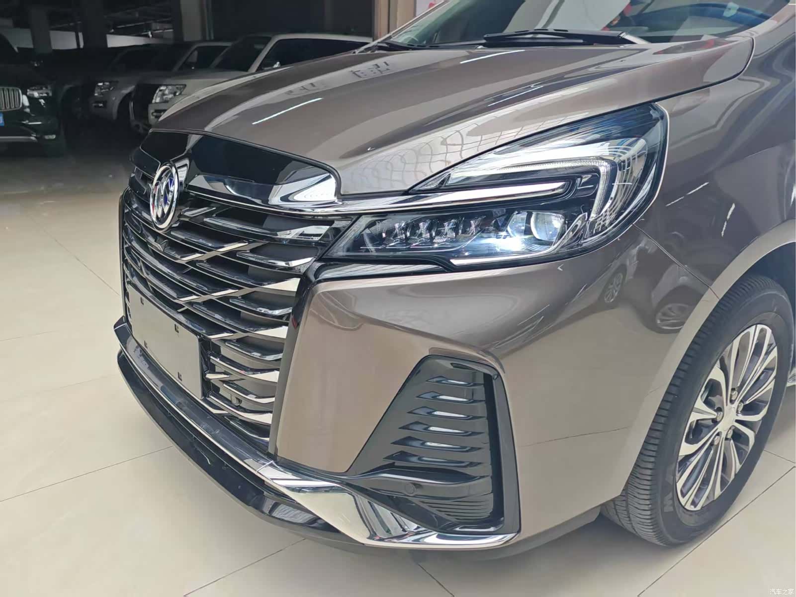 Buick GL8, 2022 18