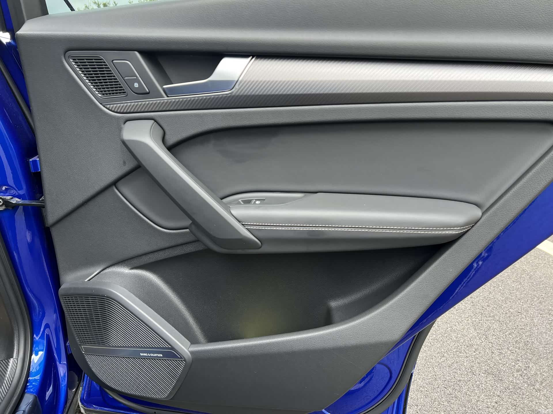 Audi Q5L, 2022 15
