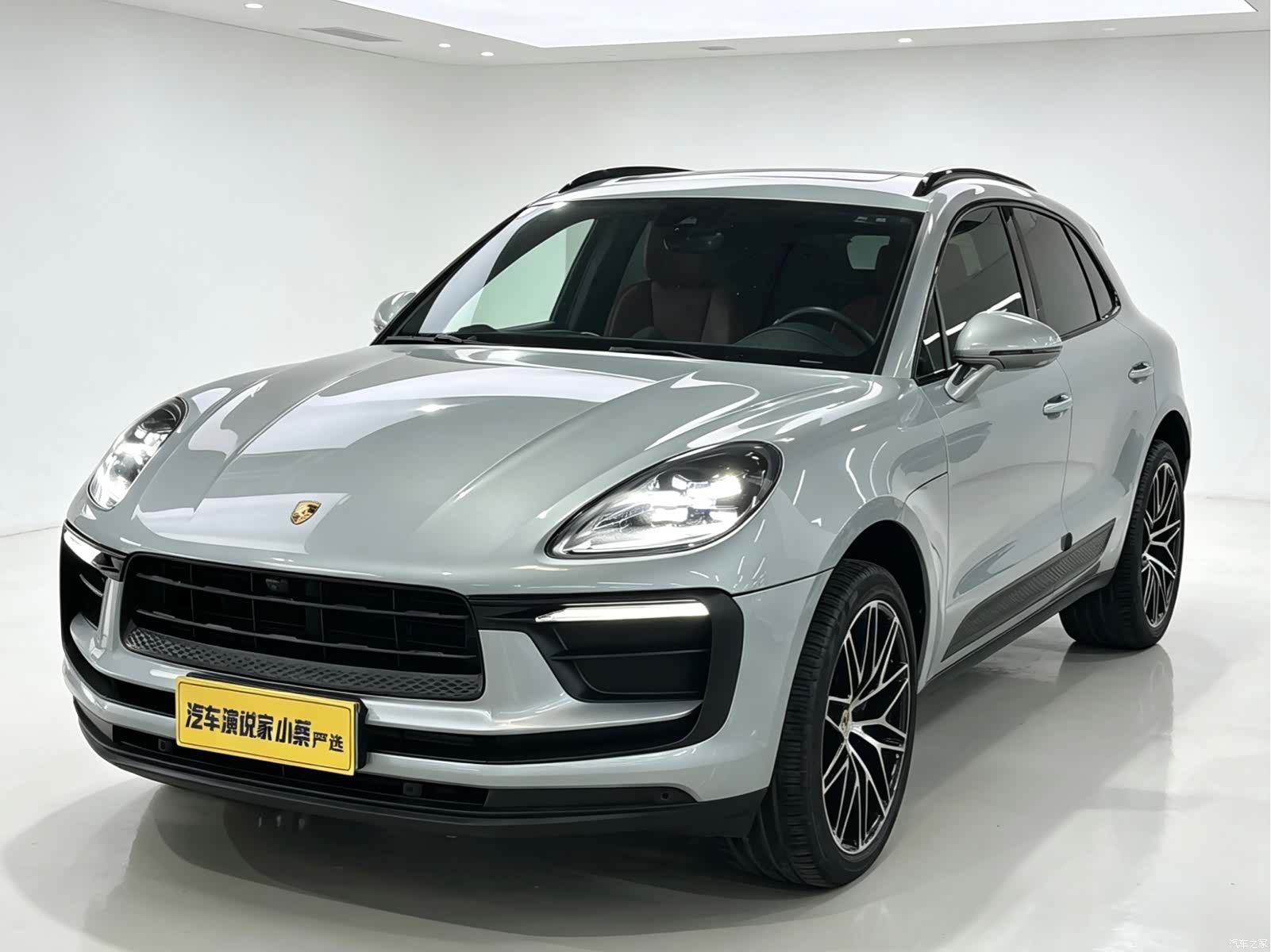 Porsche Macan, 2023 3