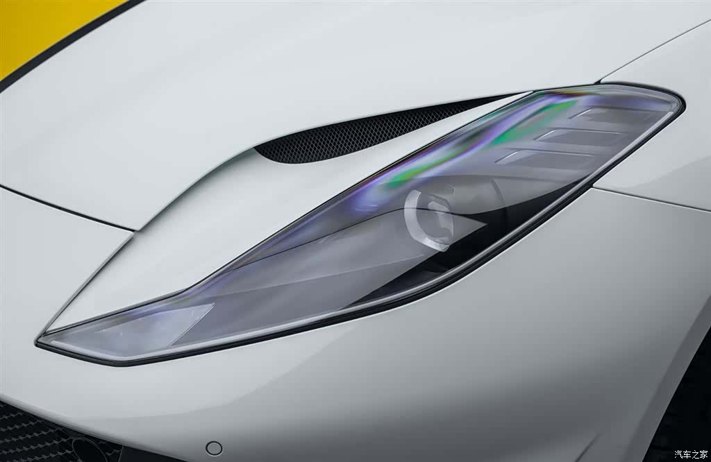 Ferrari 812, 2020 6