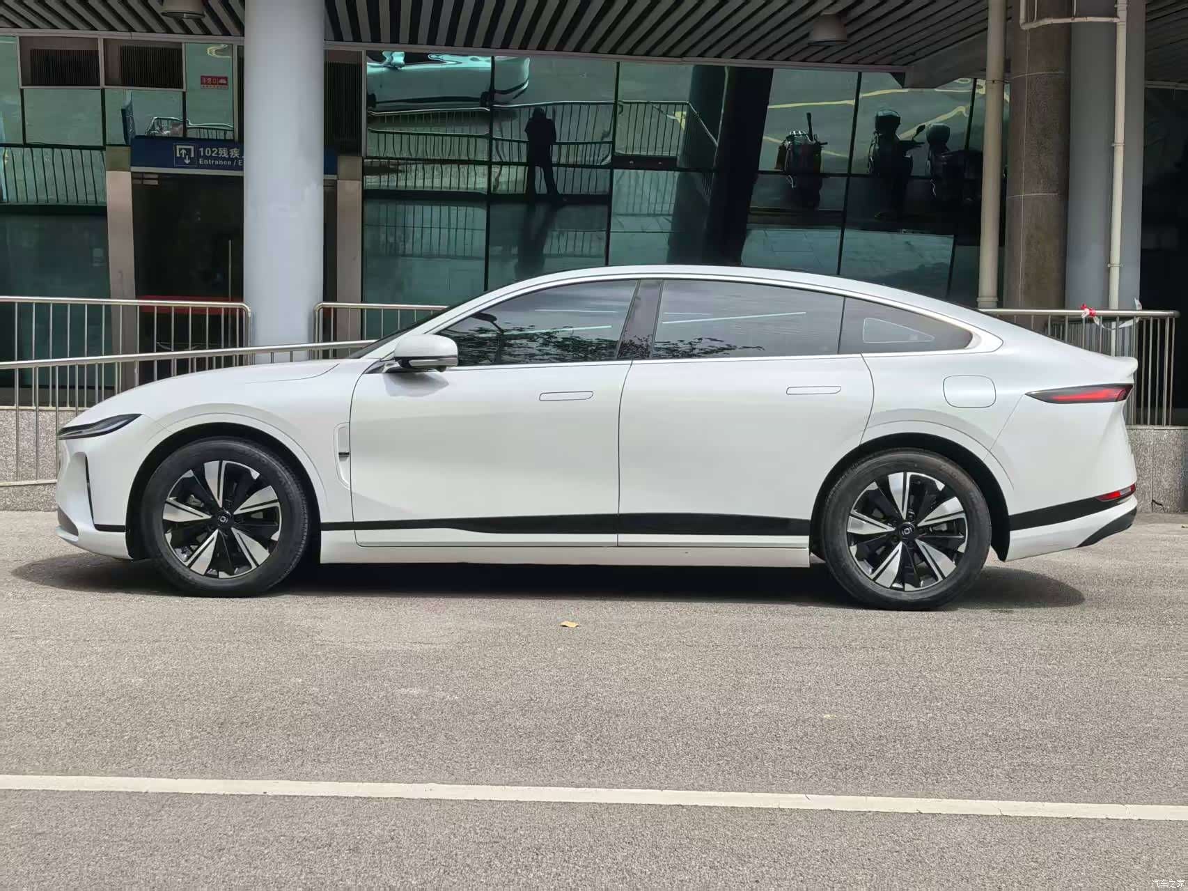 Changan Eado, 2025 все фото
