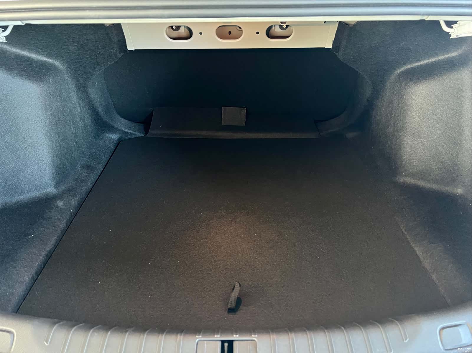 Buick Verano, 2025 10