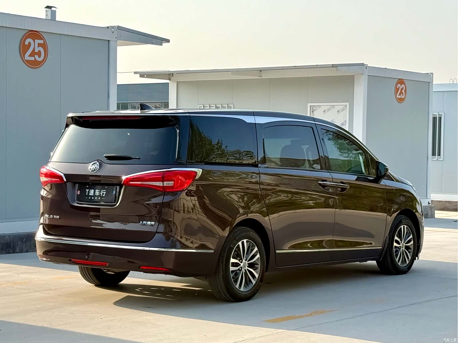 Buick GL8, 2019 все фото