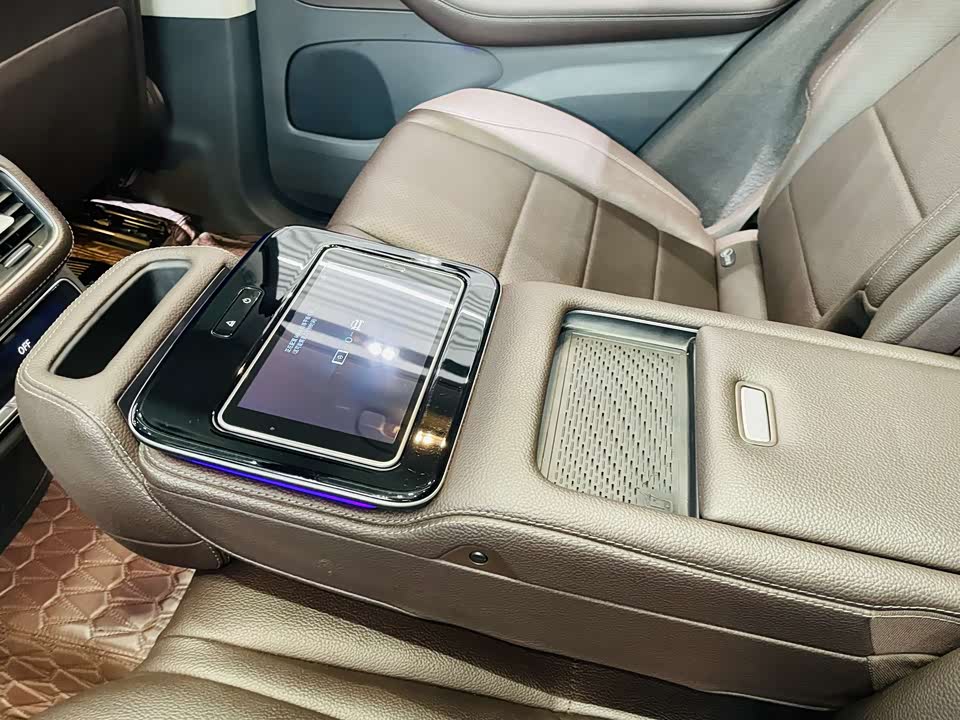 Mercedes-Benz GLE Mercedes-Benz GLE