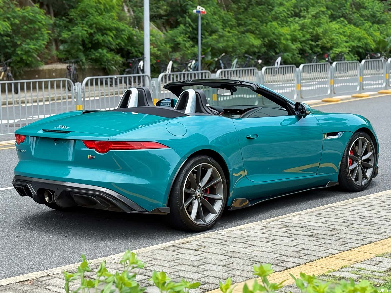 Jaguar F-TYPE, 2014 все фото