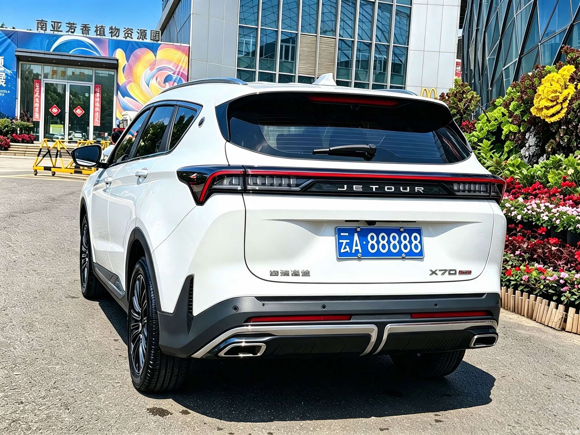 Jetour X70, 2025 6