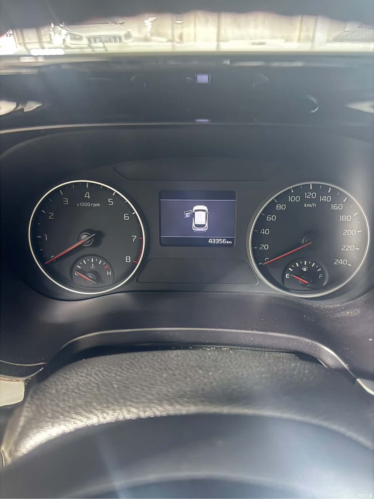 Kia KX3, 2022 12