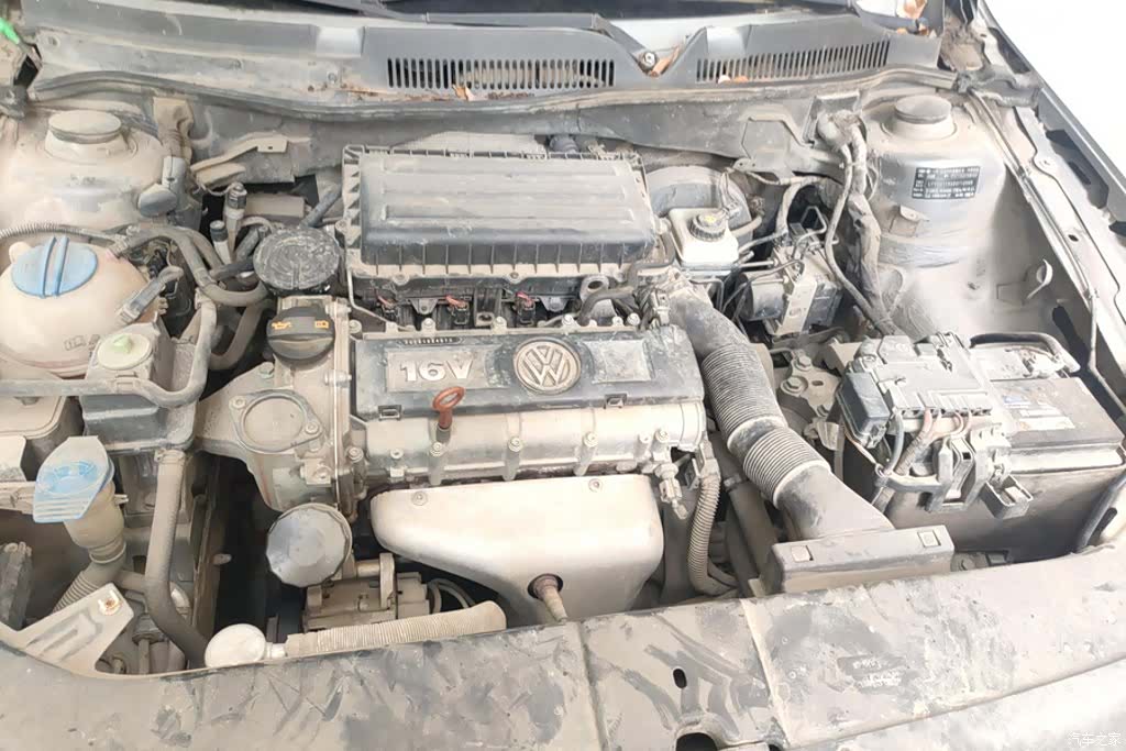 Volkswagen Bora, 2013 10