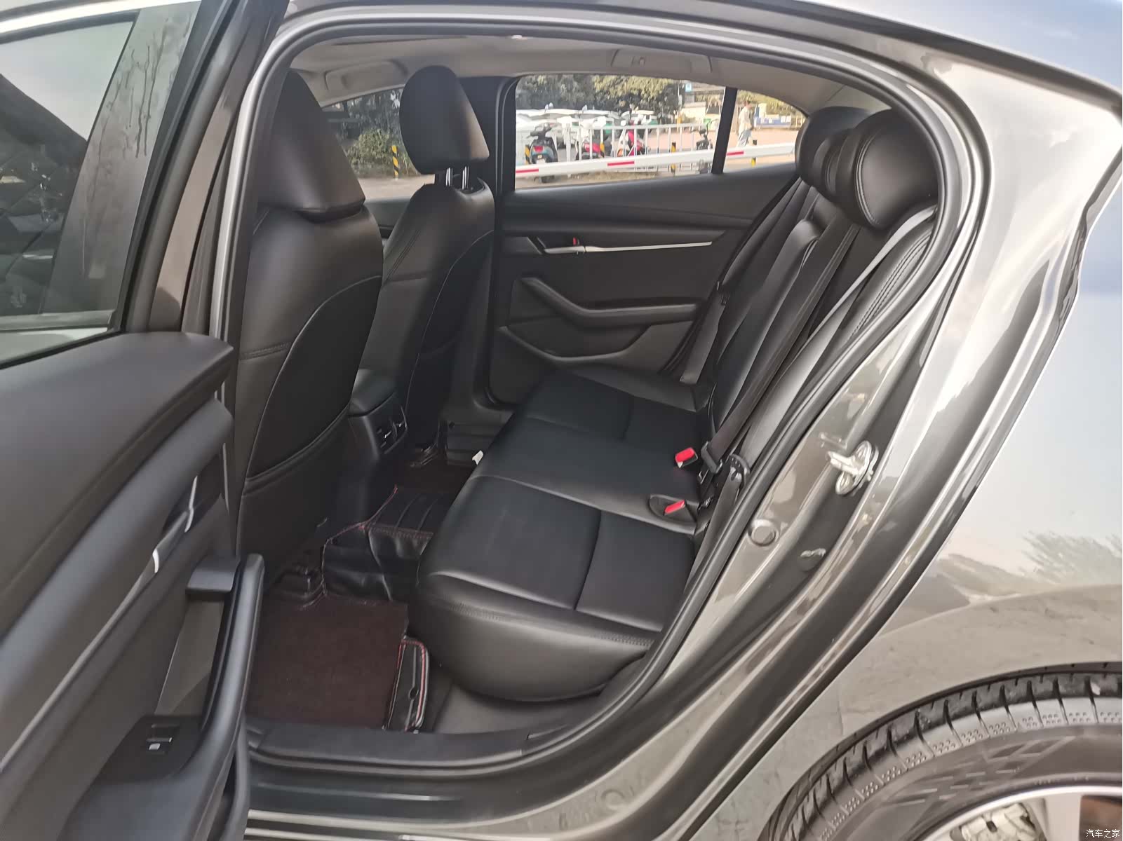 Mazda Mazda3, 2020 6