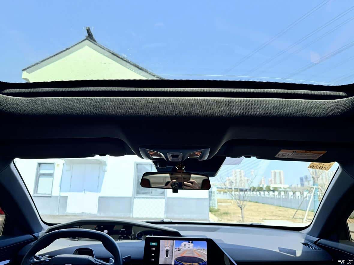 Changan UNI-V, 2022 15