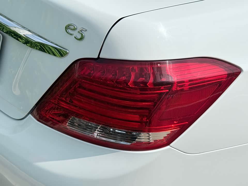 BYD e5 BYD e5