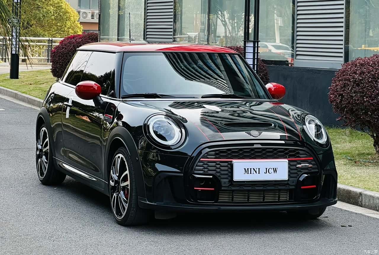 Mini Cooper, 2022 3