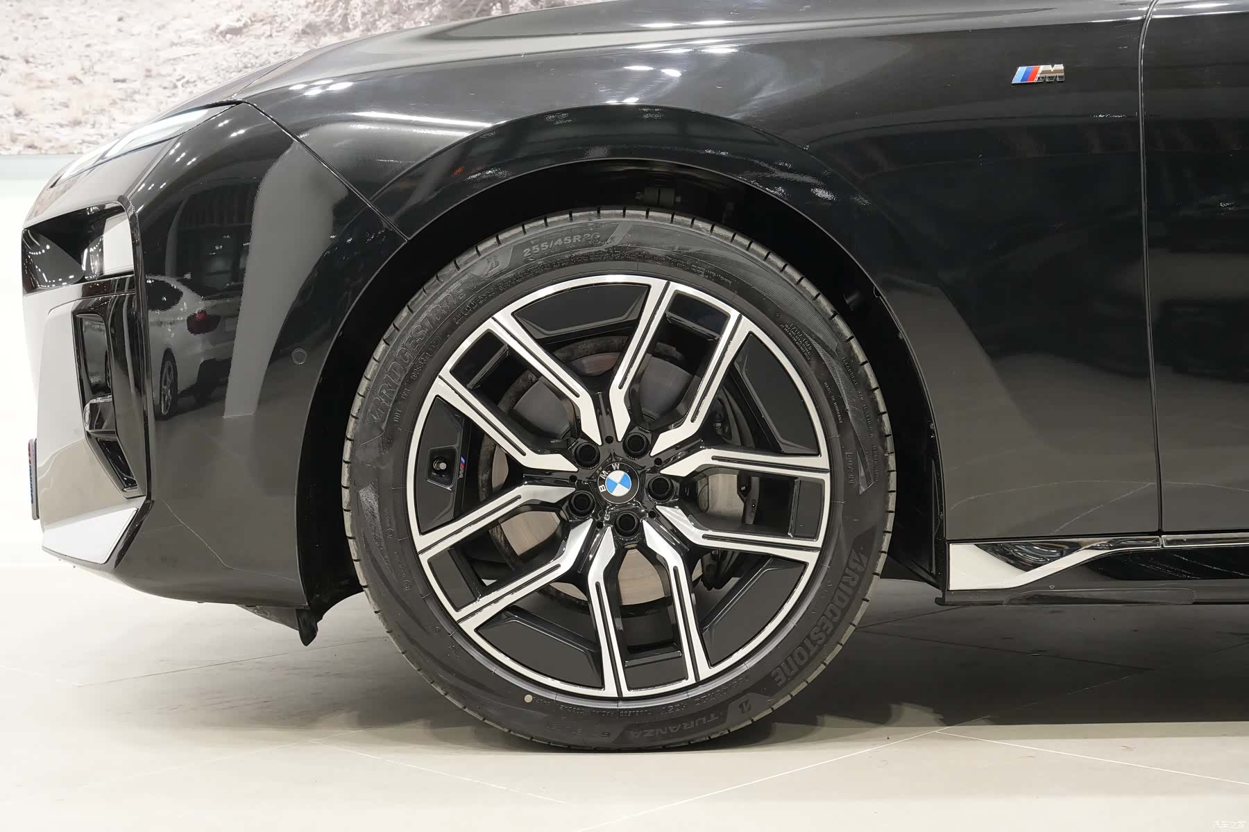 BMW 7 Series, 2025 11