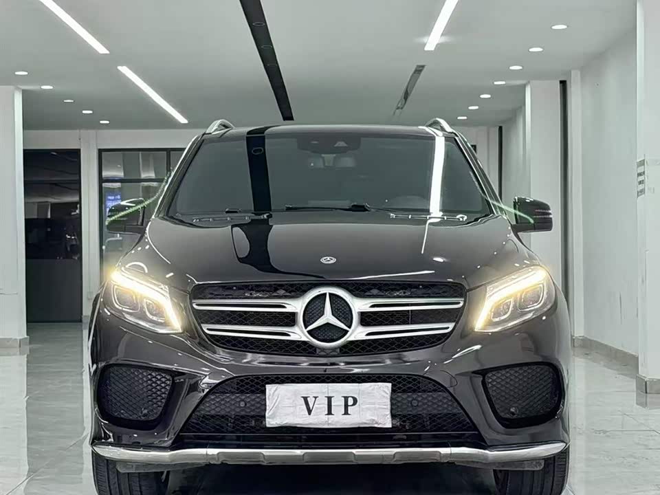 Mercedes-Benz GLE Mercedes-Benz GLE