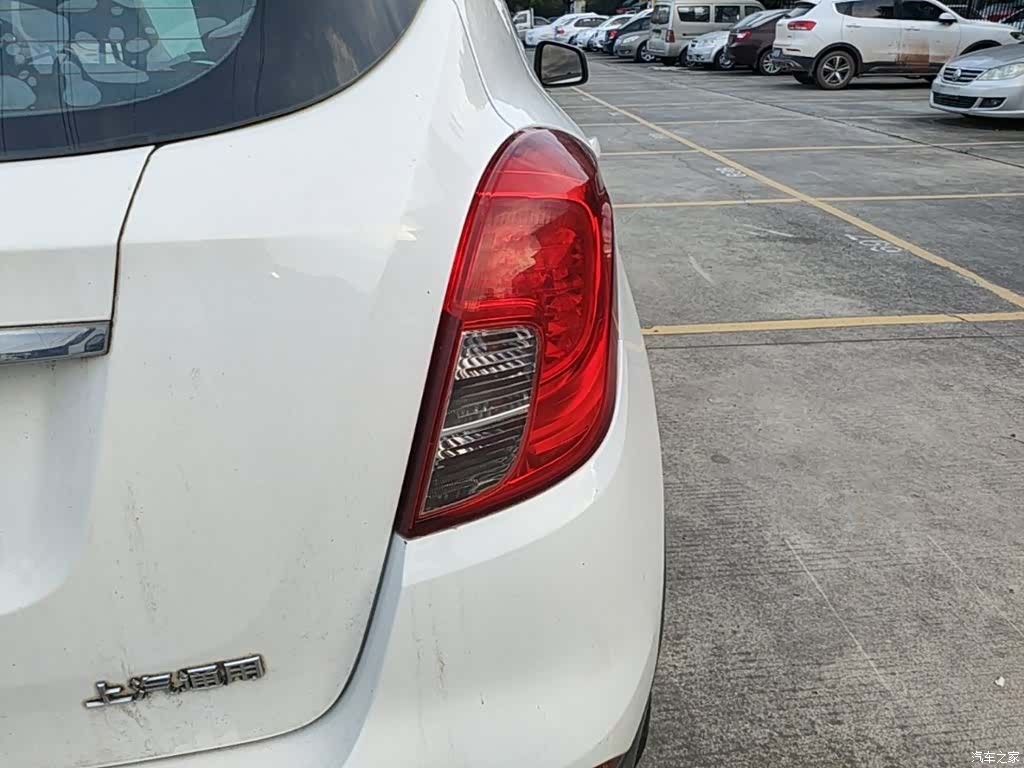 Buick Encore, 2016 8