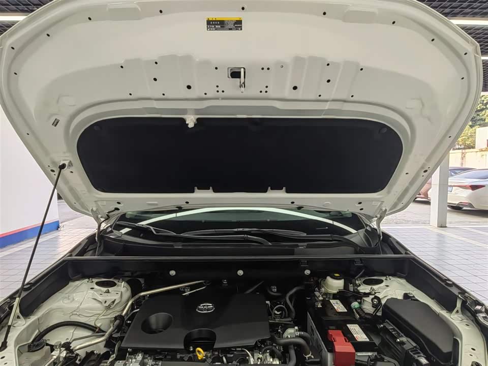 Toyota RAV4 Rongfang