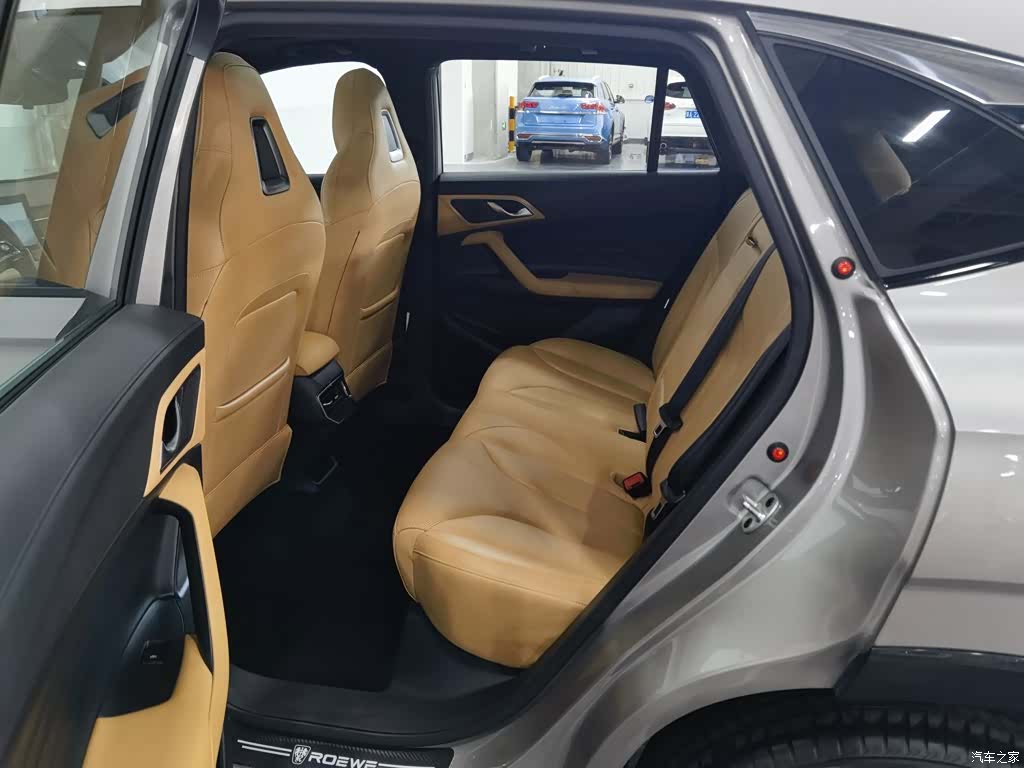 Roewe RX5, 2022 15