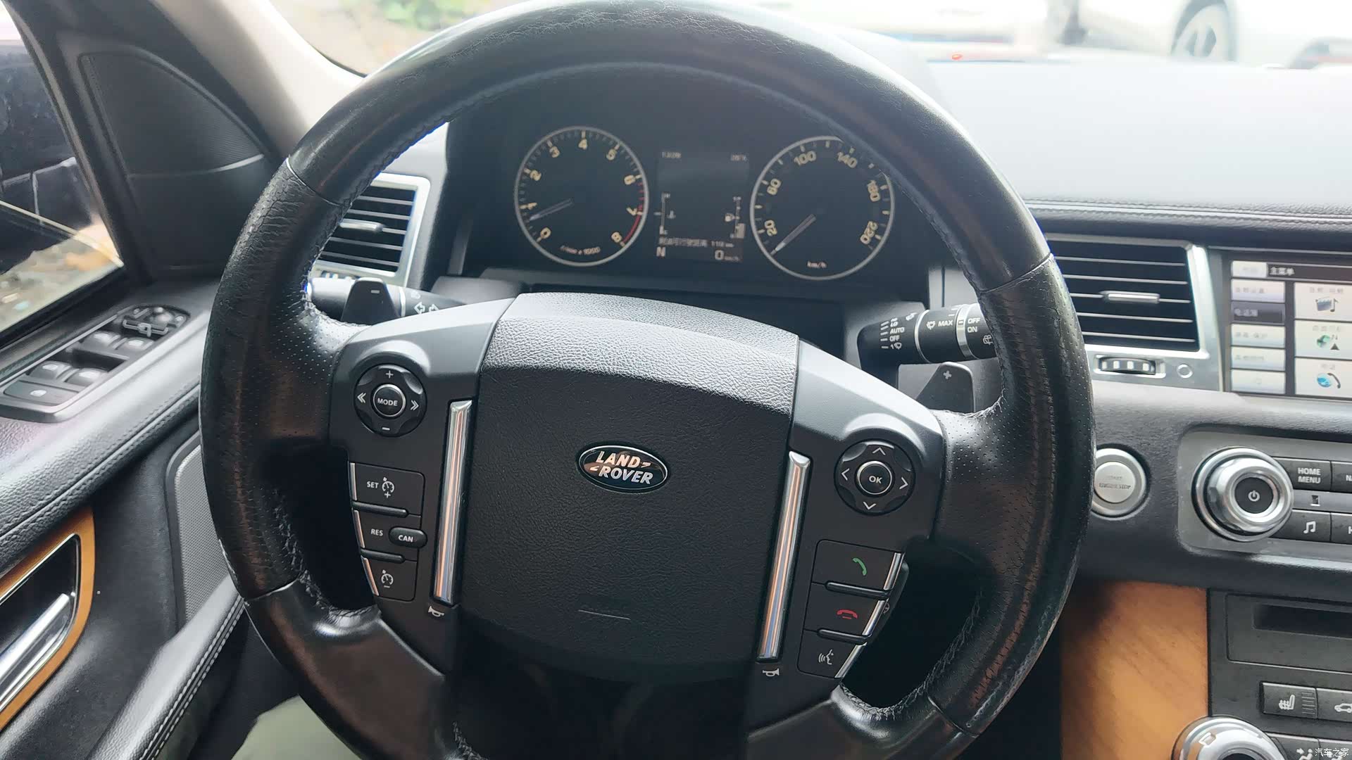 Land Rover Range Rover, 2011 54