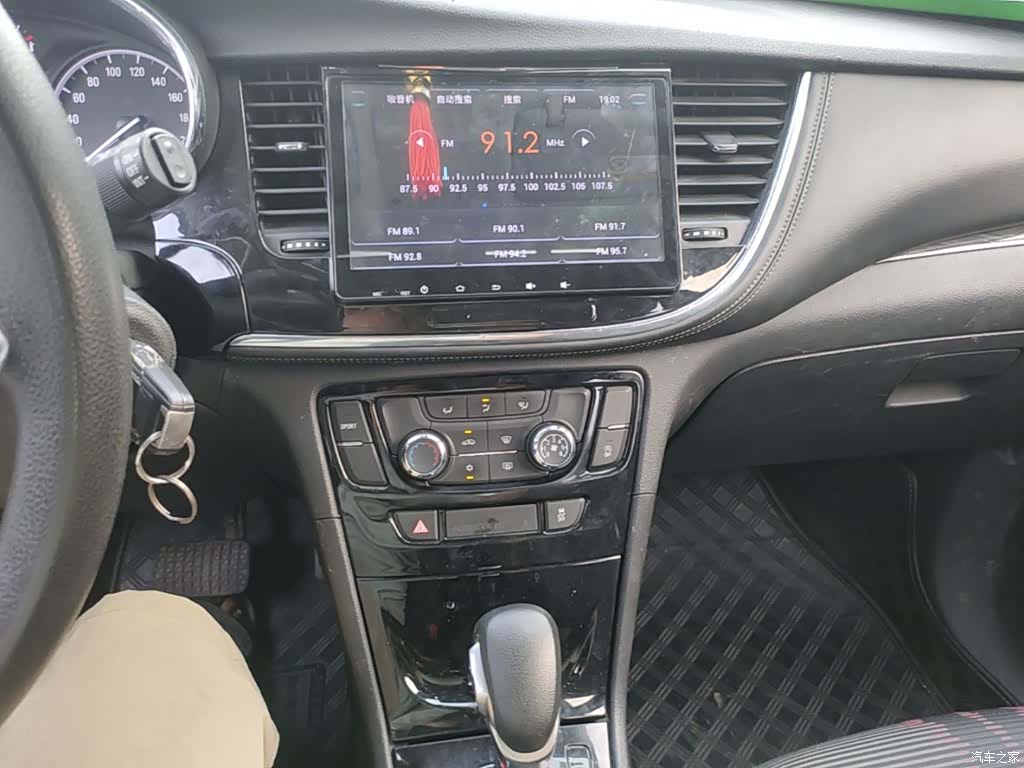 Buick Encore, 2016 13