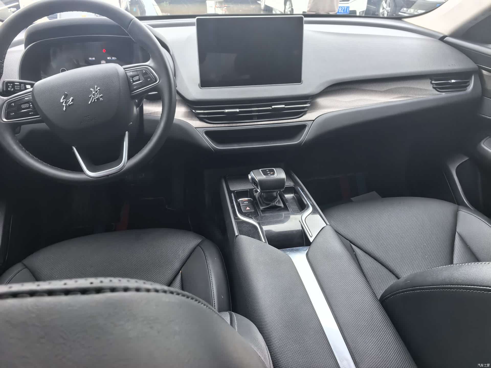 Hongqi QM5, 2022 6