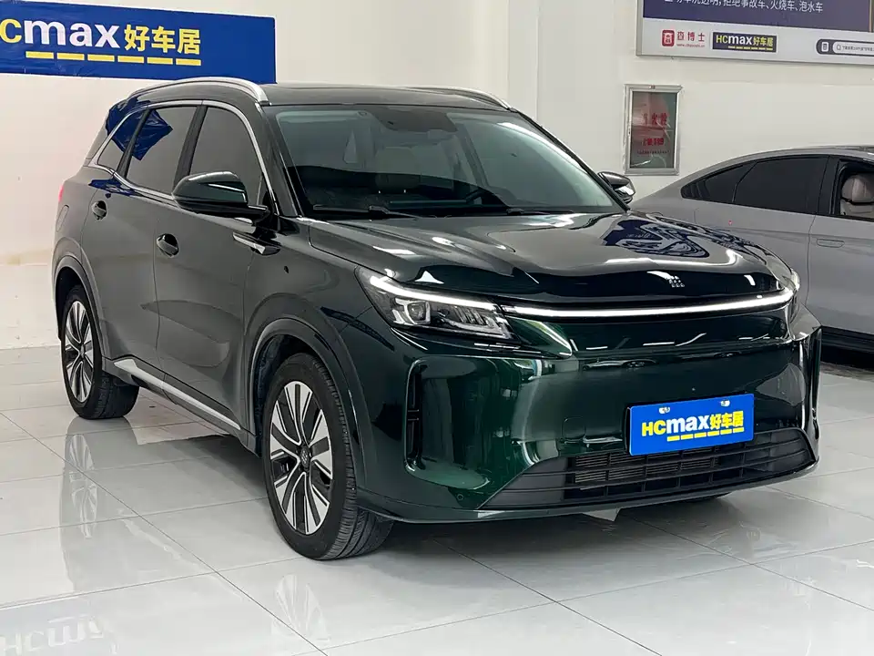 Landwind E5 PLUS