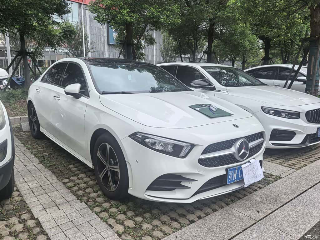 Mercedes-Benz A-Class, 2022 4