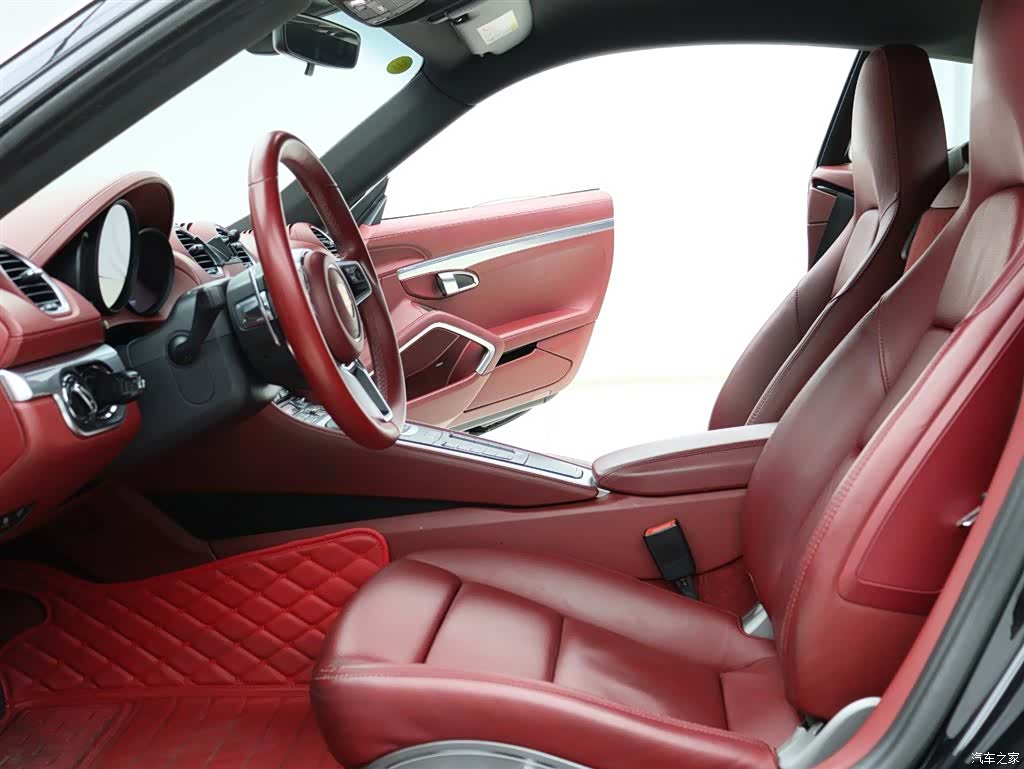 Porsche Cayman, 2017 3