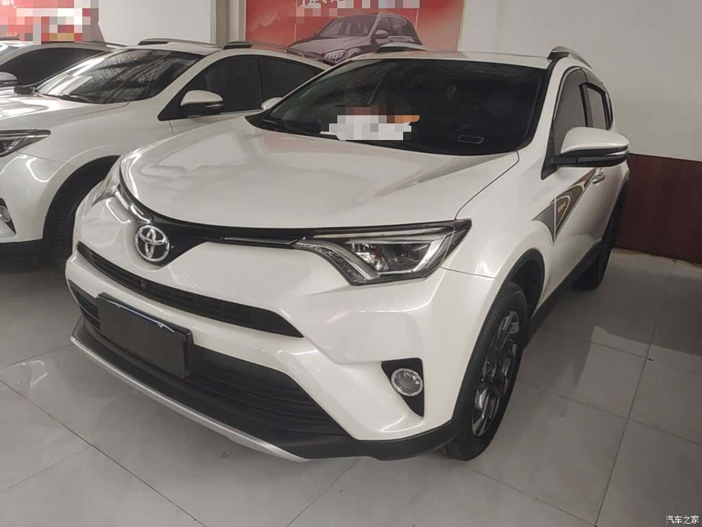 Toyota RAV4, 2017 2