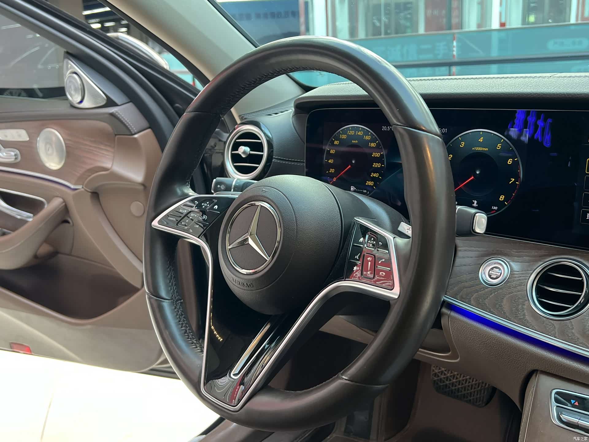 Mercedes-Benz E-Class, 2021 16